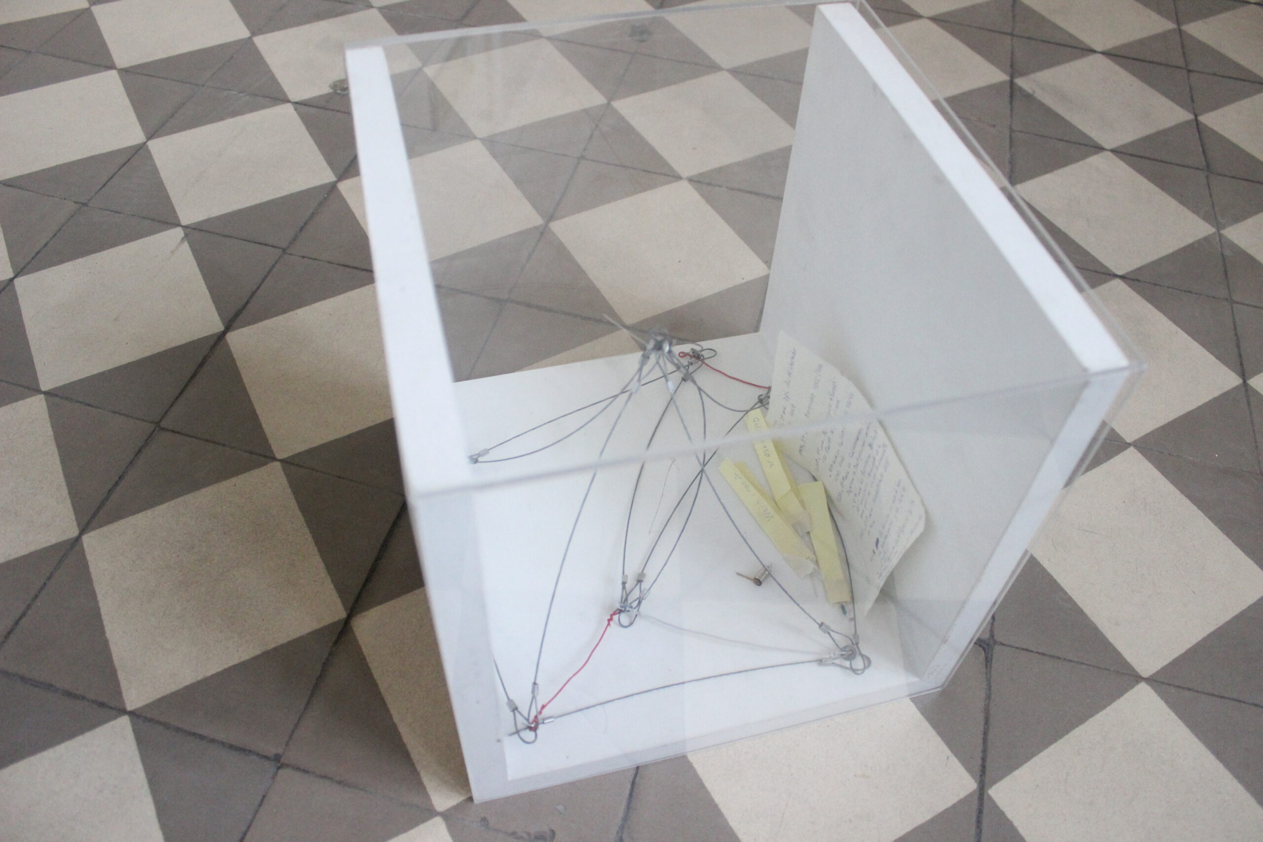Nomadentum Excerpts & Displays of Displacements in The Move
